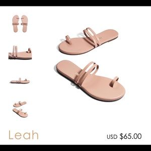 Tkee Leah sandal size 7